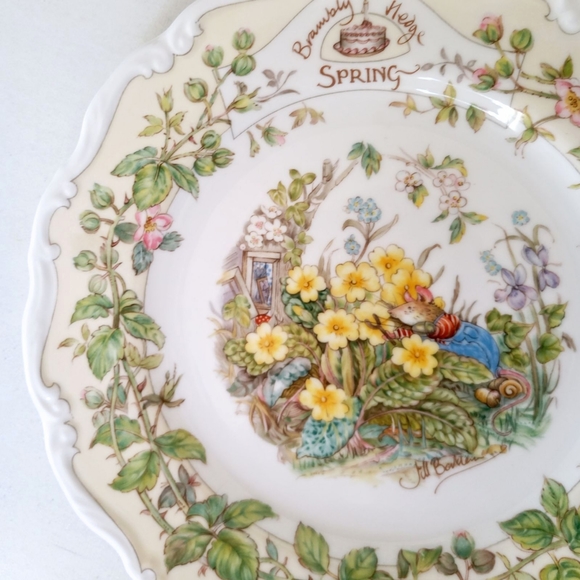 Royal Doulton England vintage Brambly Hedge Spring 8" collectible plate - Picture 2 of 5